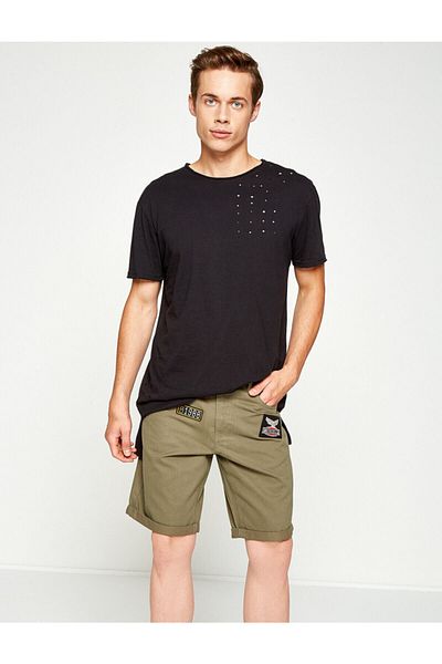 Koton Grüne Shorts mit Wappen für Damen