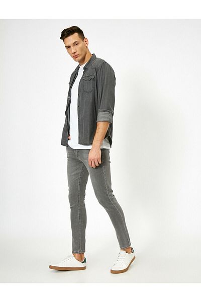 Koton Justin Super Skinny Fit Jeanshose aus flexiblem Stoff für Herren