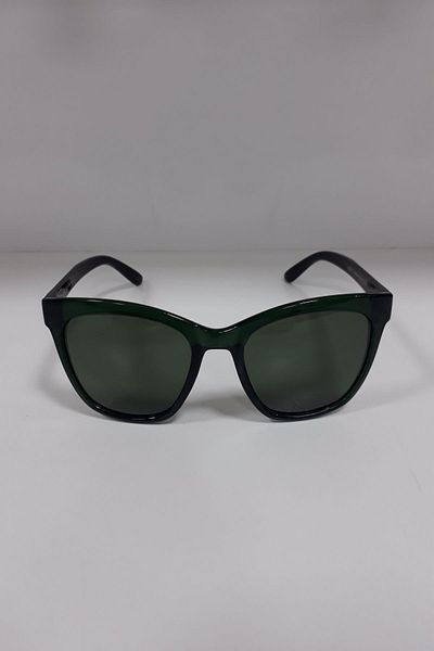 Qzen Women's Sunglasses - Stylish and Comfortable Design