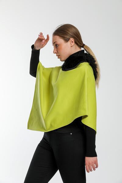 Pitti Women's Pistachio Green Fur Poncho 70057