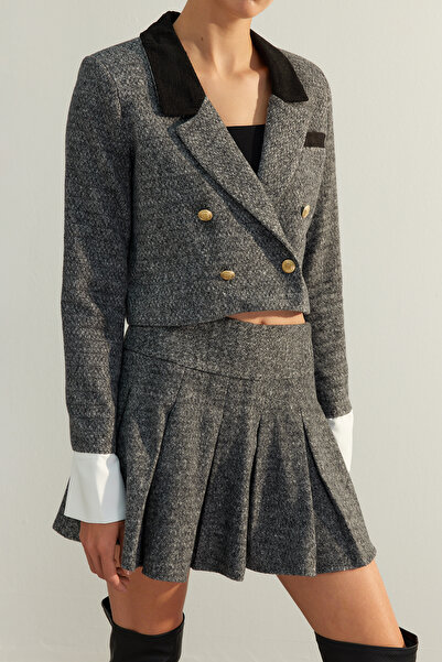 Trendyol Collection Сиво висококачествено яке с изрязани копчета и детайлно тъкано сако TWOAW24BC00071