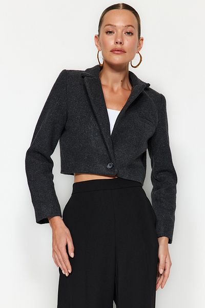 Trendyol Collection Schwarze, kurze, gewebte Blazerjacke in Wolloptik TWOAW24BC00072