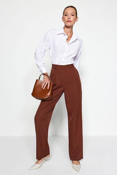 Trendyol Collection Hnědé kalhoty se širokými nohavicemi a skládanou látkou - Twoss21Pl0155