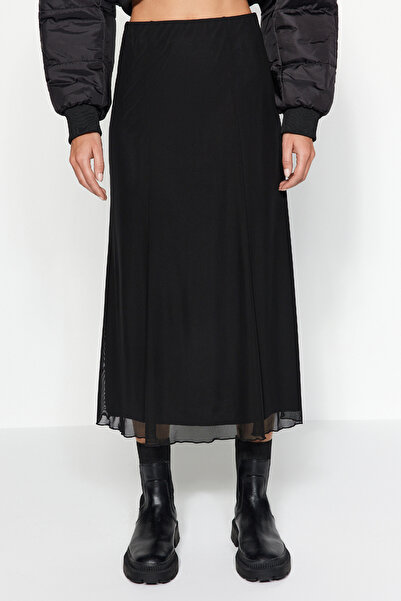 Trendyol Collection Černá lemovaná tylová maxi pletená sukně TWOAW24ET00130