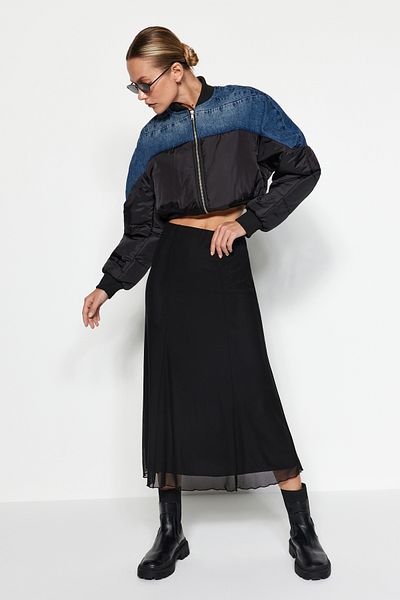 Trendyol Collection Czarna, tiulowa spódnica maxi z dzianiny TWOAW24ET00130