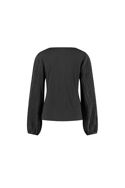 T shirt taifun on sale