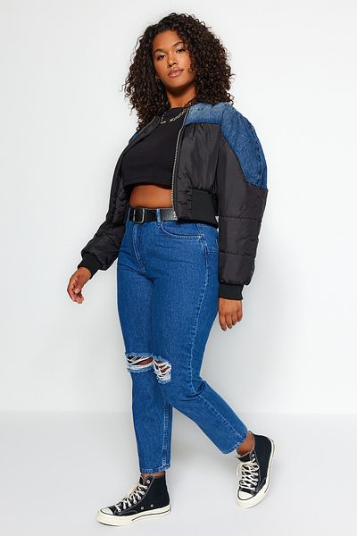 Trendyol Curve Sötétkék Destroy részletes Mom Fit farmer farmer TBBSS23CJ00019