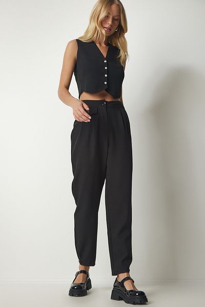 Happiness İstanbul Women's Black Buttoned Stylish Woven Trousers GK00012