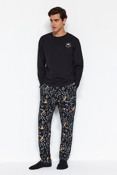 Trendyol Collection Μαύρο πλεκτό σετ πιτζάμες με λεπτομέρεια κεντήματος - 100% βαμβάκι TMNAW24PT00025