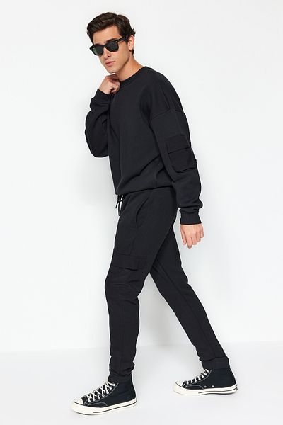 Trendyol Collection Μαύρο κανονικό/κανονικό κομμένο παντελόνι Jogger με τσέπες φορτίου με φερμουάρ TMNAW24EA00010
