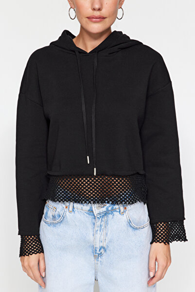 Trendyol Collection Černá tlustá fleecová vnitřní síťovina s kapucí, uvolněný střih pletená mikina TWOAW24SW00041