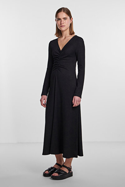 PIECES Šaty černé pro dospělé