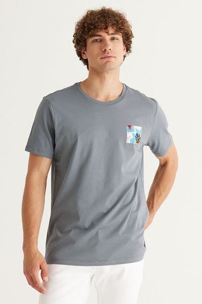 AC&Co / Altınyıldız Classics Ανδρικό μπλουζάκι με πράσινη φούντα με στενή κοπή από 100% βαμβάκι με λαιμόκοψη