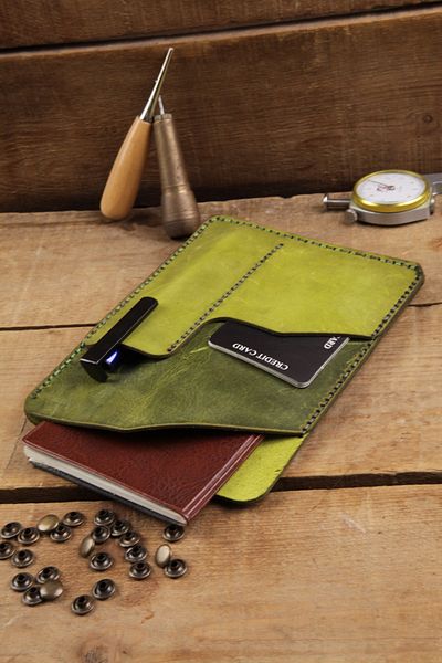 New Coast Leather 1900's Ръчно изработен калъф за тефтер от естествена кожа