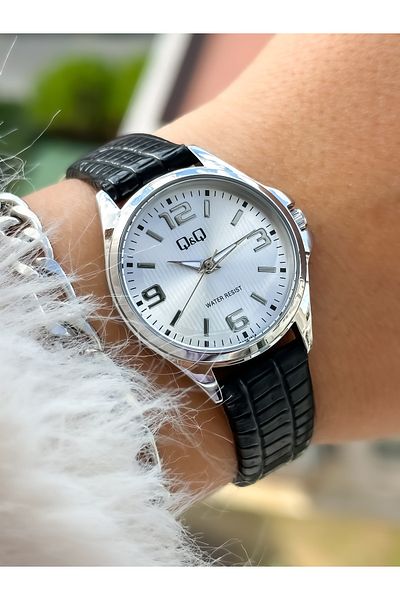 Q&Q Brand Retro Black Color, 24 Months Warranty, Waterproof, Leather Strap with Numbers Women's Wristwatch+Bracelet