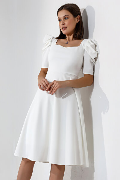 Rokka Moda Yüksek Omuz Detaylı Midi Elbise