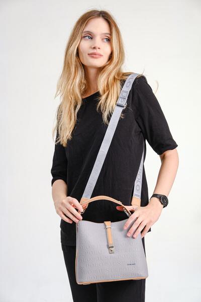 Just Polo حقيبة كتف نسائية s3 متوسطة الحجم JP منقوشة ومطبوعة بقفل مفصل مكونة ...