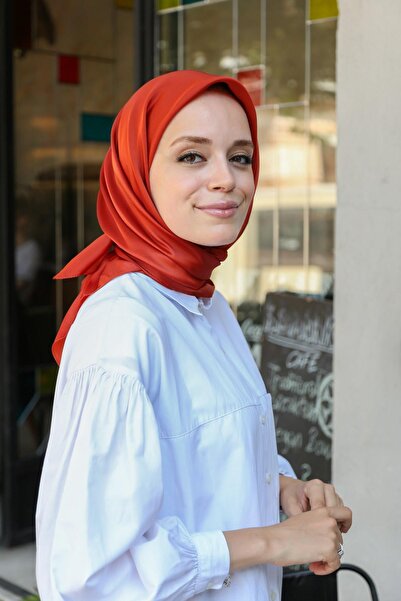 shantuQ PLAIN CRYSTAL SCARF-TILE-4