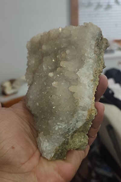 TAŞÇIZADE Kuvars Taşı Doğaltaş Ham İşlenmemiş Dekoratif Kütle 681 gr