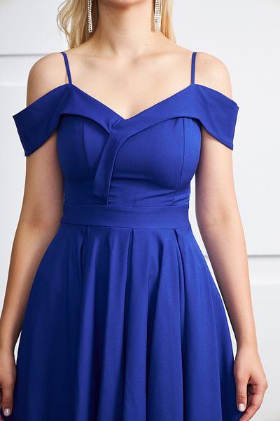 bayansepeti Flexibles Atlas-Gewebe, plissiert, ausgestellter Schnitt, dünne Träger, Plus-Size-Saks-Blau-Kleid 342