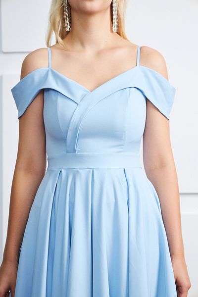 bayansepeti Flexibles Kleid aus Atlas-Stoff, plissiert, ausgestellter Schnitt, dünne Träger, Übergröße, babyblaues Kleid 342