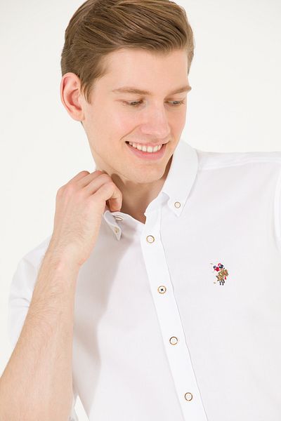 U.S. Polo Assn. ΒΑΣΗ. POLO ΑΝΔΡΙΚΟ SILIMFIT ΑΘΛΗΤΙΚΟ ΒΑΜΒΑΚΙ ΠΟΥΚΑΜΙΣΟ G081SZ004.000.1672341 CEDCOLOR