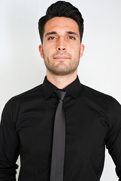 Cartellini Ανδρικό πουκάμισο με κλασικό γιακά σε μαύρο χρώμα.