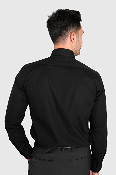 Cartellini Ανδρικό πουκάμισο με κλασικό γιακά σε μαύρο χρώμα.