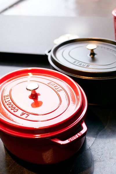 STAUB La Cocotte Cast Iron Oval Pot Red 29 Cm