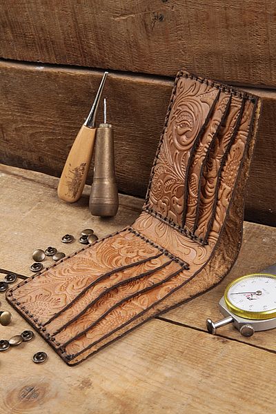New Coast Leather 1900's Δερμάτινο Χειροποίητο Ανδρικό Πορτοφόλι Ανοιχτό Καφέ