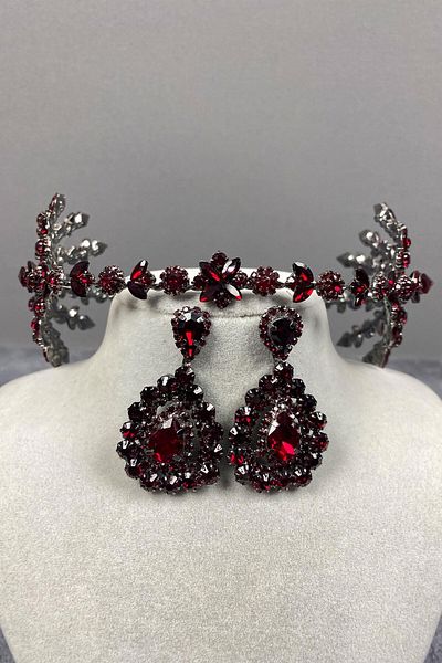 Hobigram Set de coroană și cercei cu henna de mireasă Helenist Burgundy pentru cele mai frumoase mirese – Coroană, piatră de cristal, modă elegantă