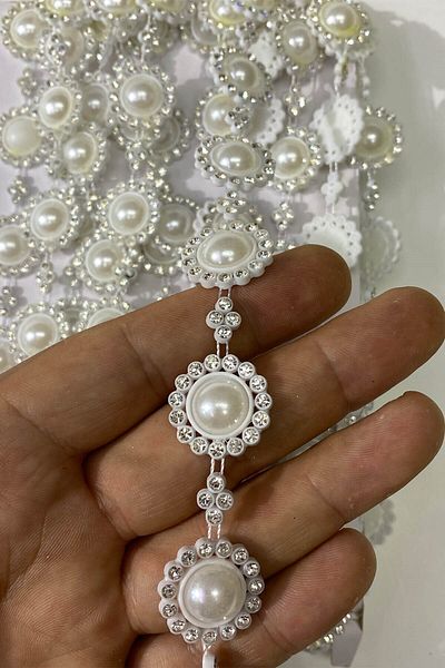 Hobigram Beads Assortment Pearl Flower Patterned Stone Strip Beads White – Beads, Stylish Design – Beads – Bon