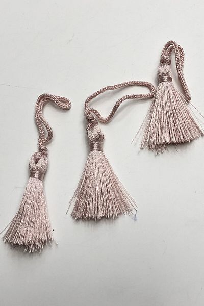 Hobigram Decorative Ribbon Powder Single Tassel 4 cm (1 Piece) – Decorative Ribbon, Stylish Design, Women's Accessory