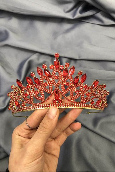 Hobigram Coroana de mireasa cu detaliu din piatra de cristal pentru cei mai frumoși mirese rosie – Coroana, cu piatra de cristal, model elegant – Coroana – T
