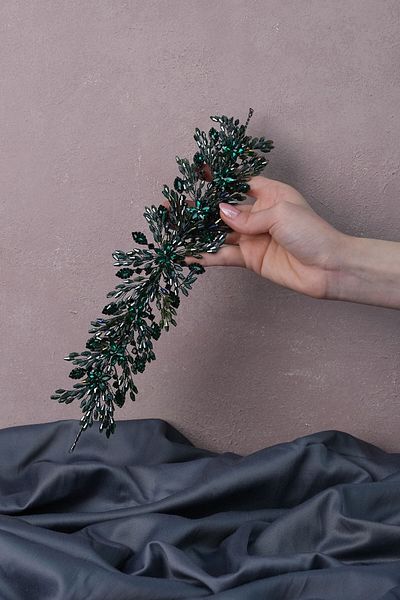 Hobigram Green Arden Crystal Beaded Hairband και νυφική ​​τιάρα Henna για τις πιο όμορφες νύφες – Κορώνα, με κρυστάλλινες πέτρες –