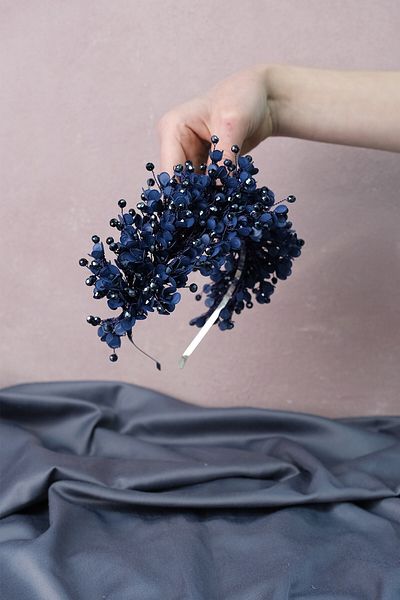 Hobigram Bridal Accessory Navy Blue Beren Enamel Intensely Crafted Bridal Henna Crown – Bridal Accessory, Stylish Design