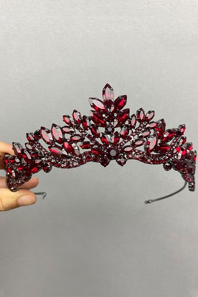 Hobigram Bridal Accessory Burgundy Berlin Model Bridal Henna Crown and Earrings – Bridal Accessory, Stylish Design – Bridal