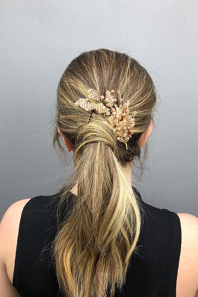 Hobigram Bridal Accessory Light Honey Color Leaf Pattern Crystal and Pearl Bridal Hair Accessory – Bridal Accessory