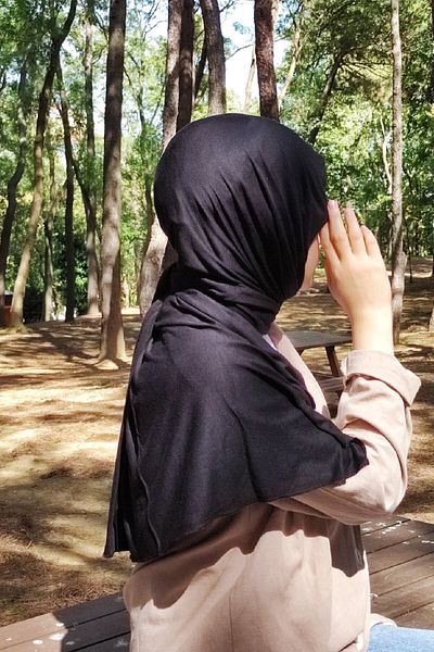 Edatuhafiye Combed Cotton Shawl, Women's Black Combed Cotton Shawl