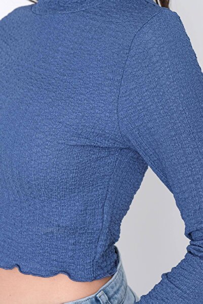 Addax Μπλούζα Crop με υφή με ψηλό γιακά B15246-t9