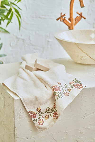TRENDYOLMİLLA HOME X Bella Maison Peony Single Face Towel 50X70Cm Tphaw26Hvl00006