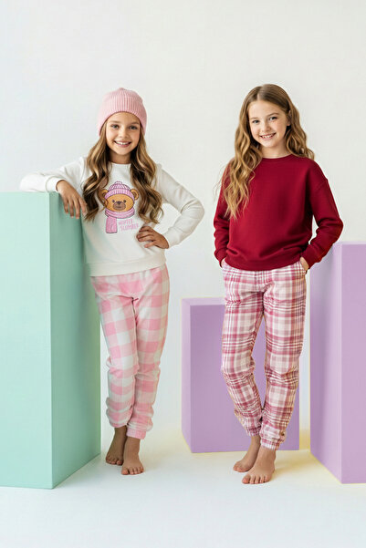 TRENDYOLKIDS Set de pijamale pentru fete, 4 piese, în carouri, tricotate, în carouri, roz-burgundy, TKDAW26PT00011