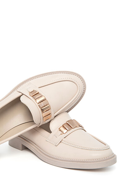 SOHO Бежеві жіночі лофери 21099