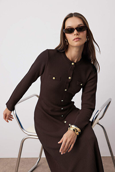Trendyol Modest Brown Gold Buttoned Knitwear Thessaloniki Dress Tctaw26Eb00009