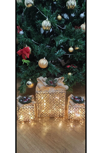 Kordelyadesign shop YILBAŞI AĞACI ALTI LED IŞIKLI HEDİYE PAKETİ SETİ