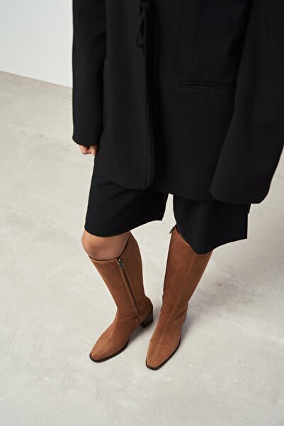 NİŞANTAŞI SHOES Isabella Tan Suede Pointed Toe Zipper Detail Heeled Women's Boots