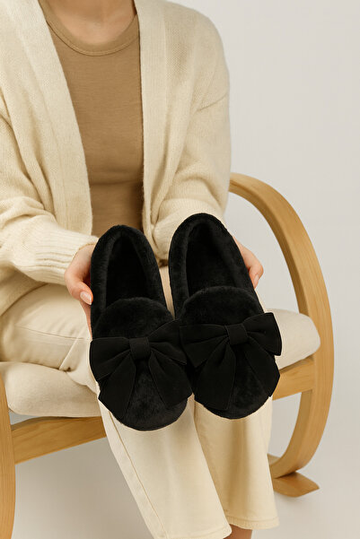 Beyond Women's Black Bow Plush Home Slippers Byndmtf02