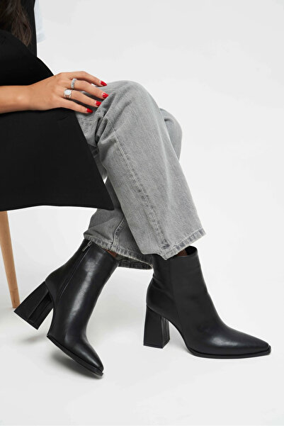 NİŞANTAŞI SHOES Juanita Siyah Mat Fermuar Detay Kadın Topuklu Bot