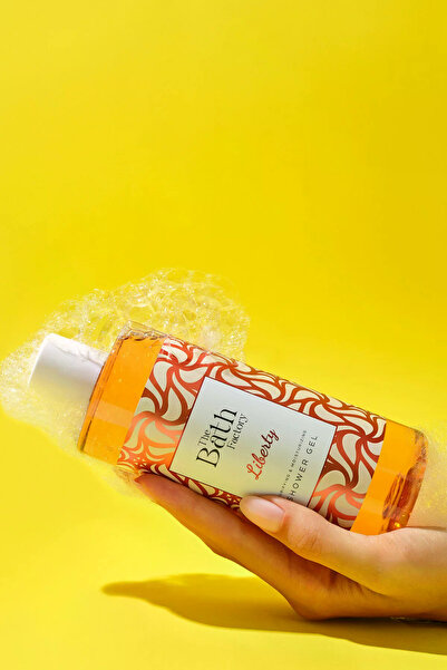 THE BATH FACTORY Liberty Duş Jeli + Liberty Vücut Losyonu + Liberty Vücut Spreyi