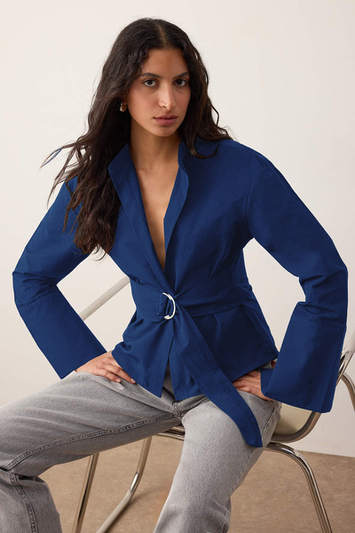 Trendyol Collection Синя сорочка з поясом, на кнопках, регульована TWOAW26GO00067